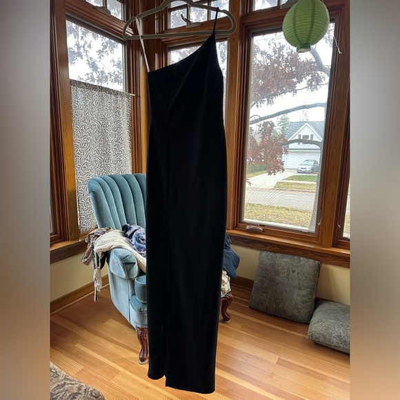 Keeper of My Heart Black One-Shoulder Maxi Dress - Picture 3 of 6